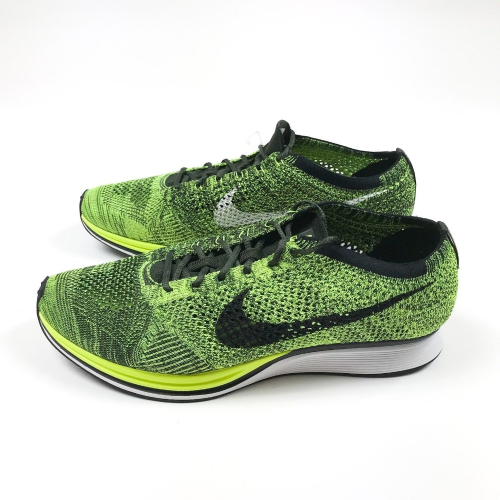 NEW NIKE Flyknit Racer Running Shoes in Volt - Picture 2 of 7